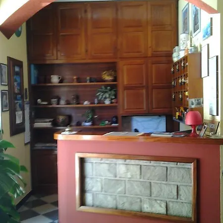 Jacks Hotell 2*