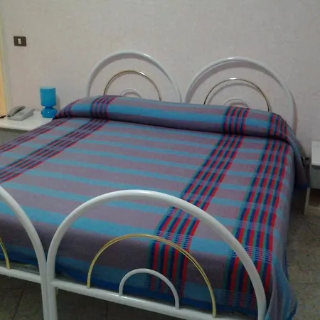 Jacks Hotell 2*